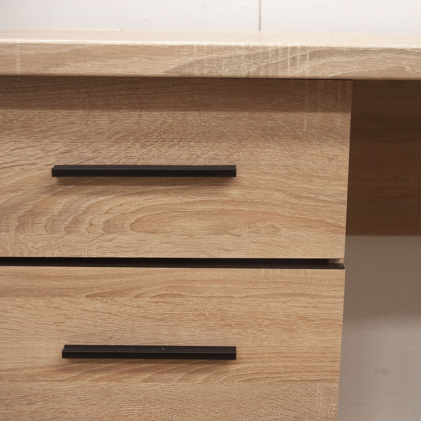 Γραφείο Solo Sonoma με Wenge και MDF Καμπυλωτό Τελείωμα στις Πόρτες 110x60x76