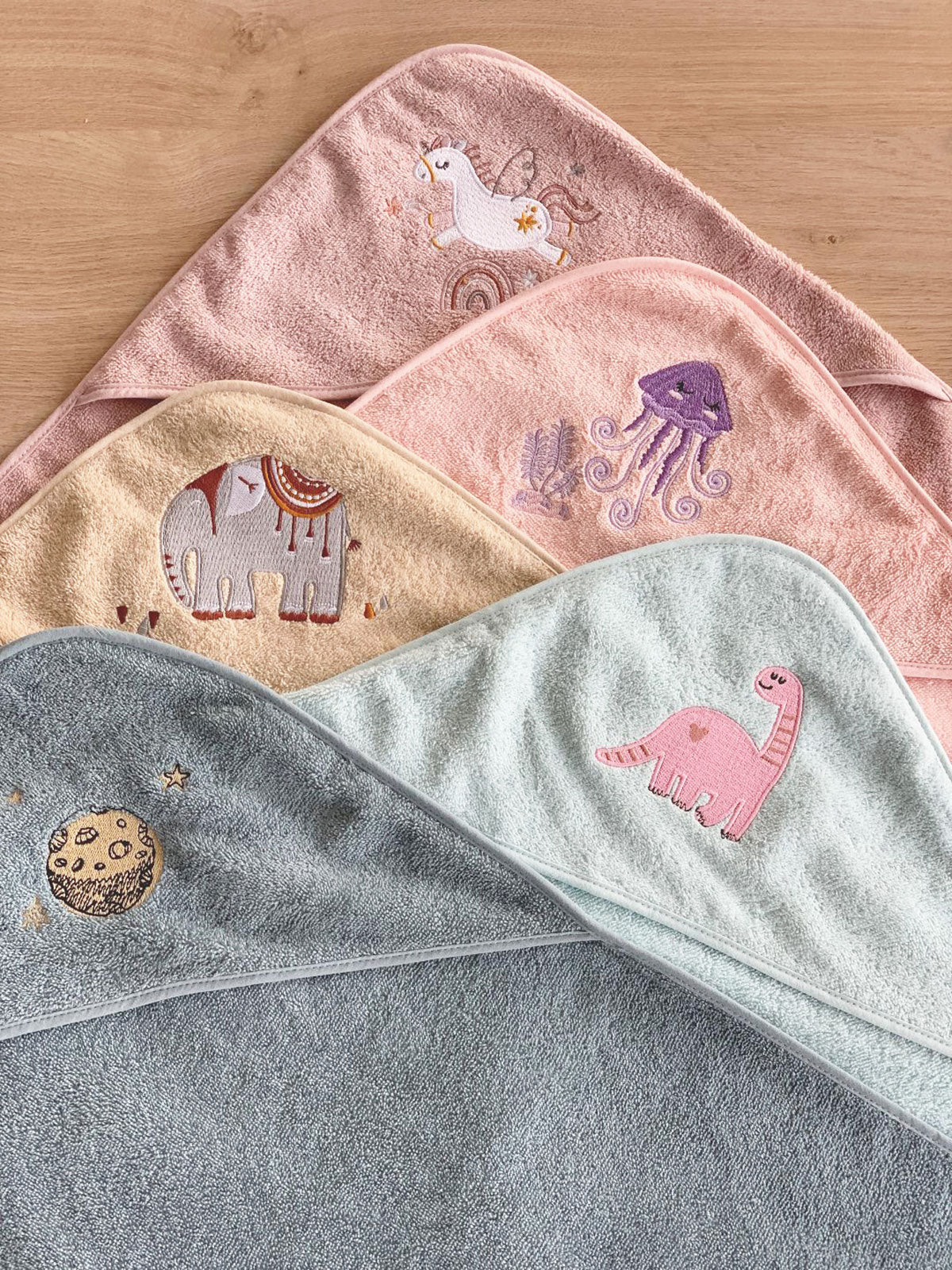 Fluffy Κεντητή Κάπα Pink 75x75