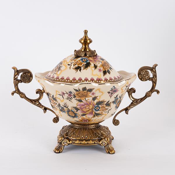 ΦΟΝΤΑΝΙΕΡΑ ΠΟΡΣΕΛΑΝΗ ΛΕΥΚΗ ΜΕ ΧΡΥΣΑ ΛΟΥΛΟΥΔΙΑ 34x17x27