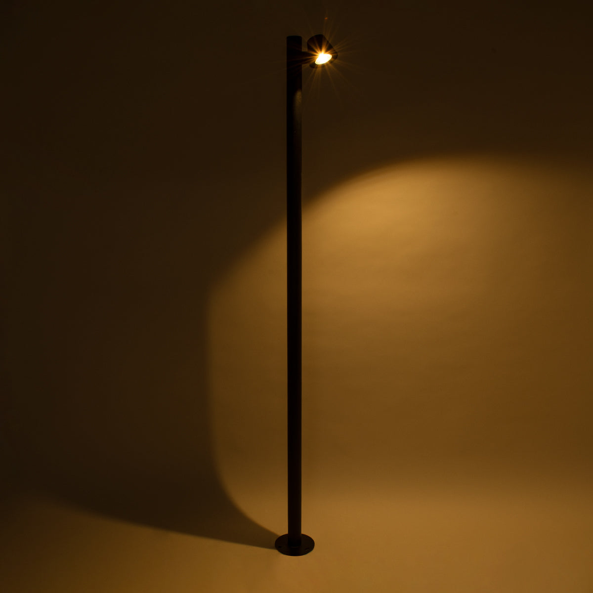 GARDENIA 60511 Φωτιστικό Κήπου - Πάρκου - Πλατείας - Κολωνάκι Αρχιτεκτονικού Φωτισμού Εξωτερικού Χώρου LED 7W 700lm 60° AC220-240V Αδιάβροχο IP65 - Σώμα Αλουμινίου & Tempered Glass - Μ15 x Π18 x Υ180cm - Θερμό Λευκό 2700K - Μαύρο - Bridgelux Chip