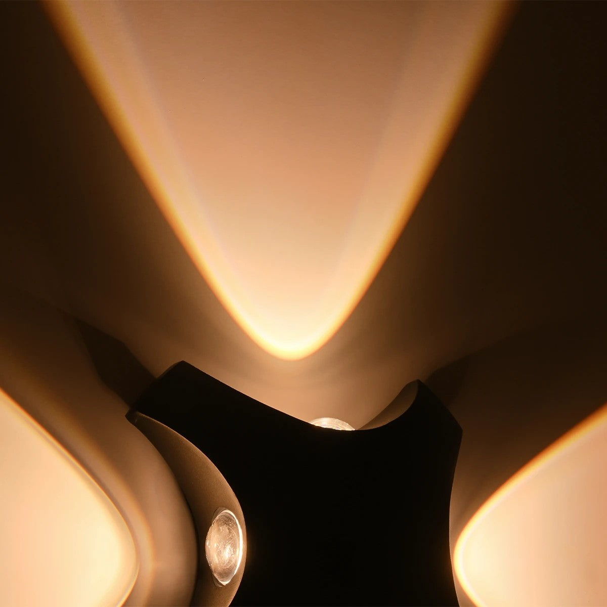 SPARK 60683 Μοντέρνο Φωτιστικό Τοίχου - Απλίκα LED 8W 1000lm 30° AC 220-240V Αδιάβροχο IP65 Θερμό Λευκό 2700K - CREE XPE Chip & TÜV SÜD Driver - Μαύρο Ματ - Μ14.5 x Π5 x Υ14.5