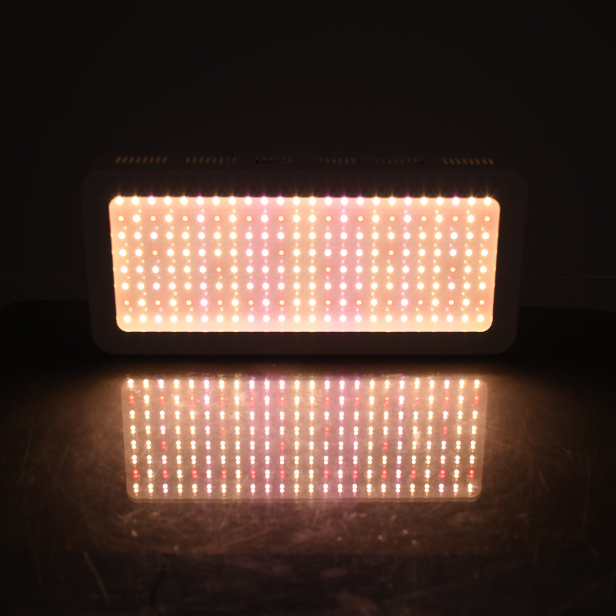 85953 Grow Light Hydro Full Spectrum LED Φωτιστικό Ανάπτυξης Φυτών Υδροπονικού Θερμοκηπίου SMD 2835 160W 160° AC230V IP54 Εσωτερικού Χώρου για Κάλυψη Επιφάνειας 3m x 3m Πλήρους Φάσματος Φωτισμού