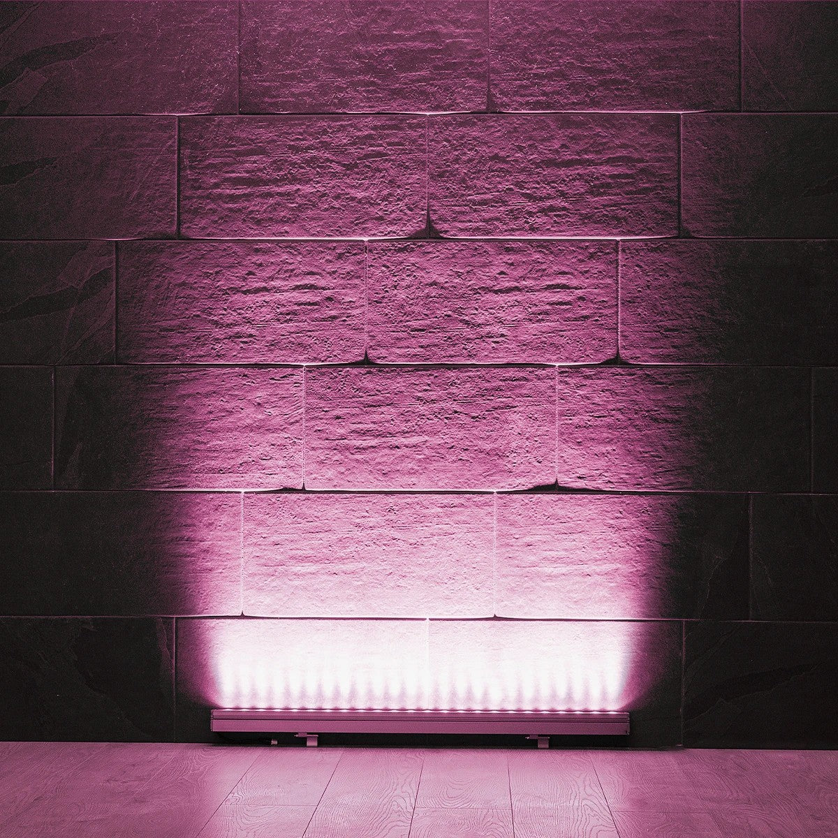 WASHERMARGO 90155 Wall Washer LED Light Bar 24W 2040lm 30° DC 24V Waterproof IP66 Pink Dimmable - Bridgelux SMD Chip - Anthracite Grey - L100 x W4 x H5