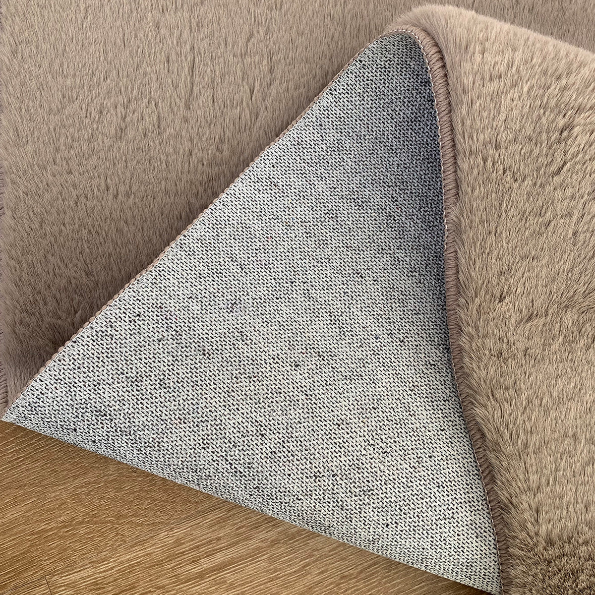 Πατάκι Rabbit Art 9642 80x120εκ Μόκα