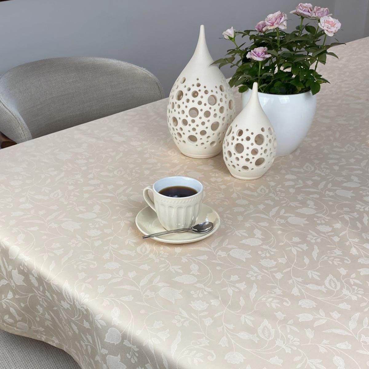 Τραπεζομάντηλο 140x280εκ Beige