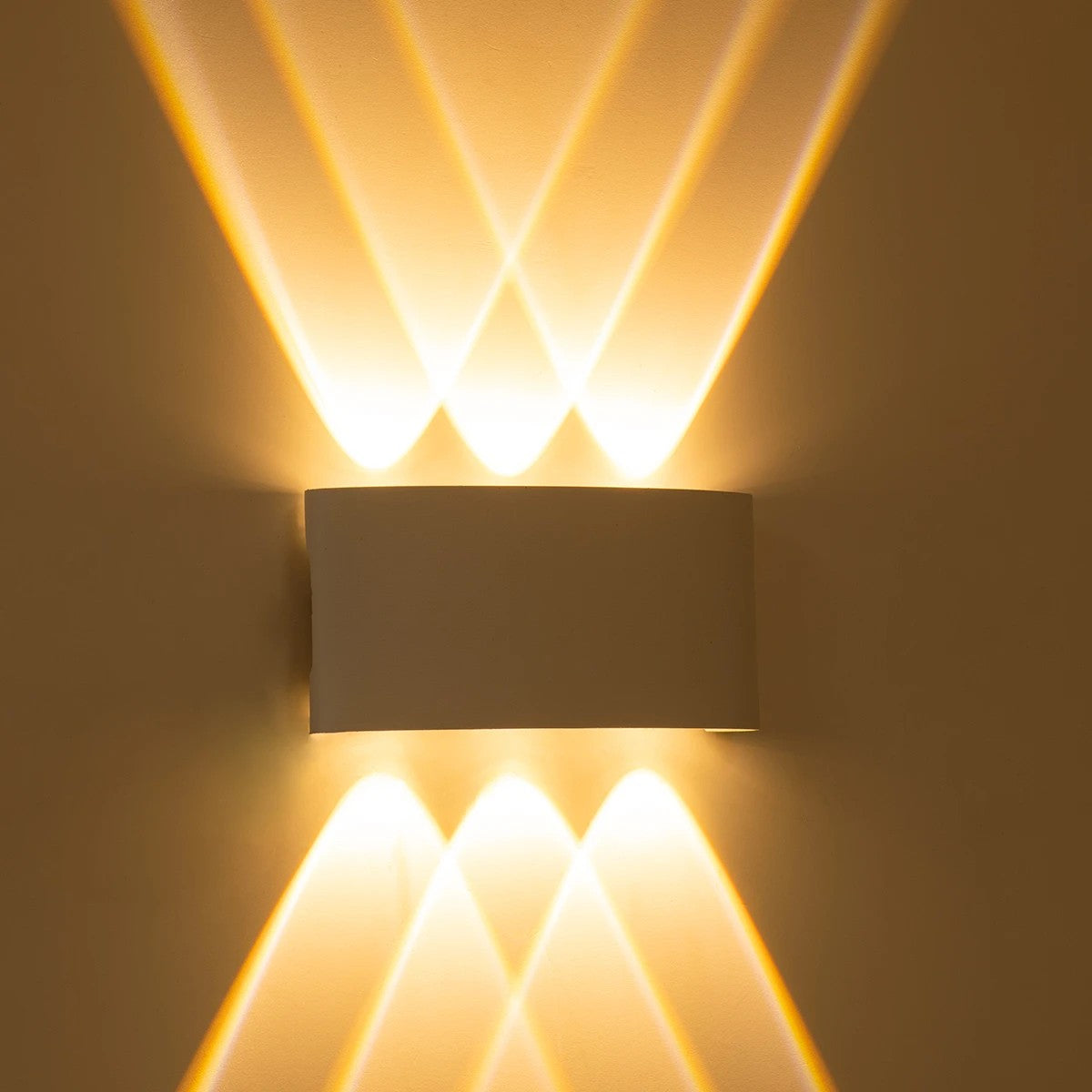 SIXOAD KLV-101-0008 Φωτιστικό Τοίχου / Απλίκα LED 18W 1800lm 30° AC 220-240V Αδιάβροχο IP65 Θερμό Λευκό 2700K - CREE XPE Chip & TÜV SÜD Driver - Λευκό Ματ - Μ17 x Π4 x Υ8
