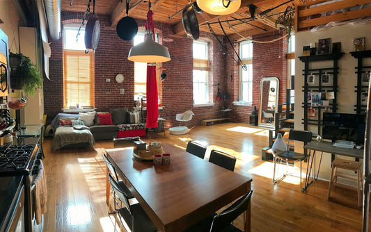 Πώς το Loft Έγινε το Θεμέλιο του Industrial Living & Πώς να το Υιοθετήσετε