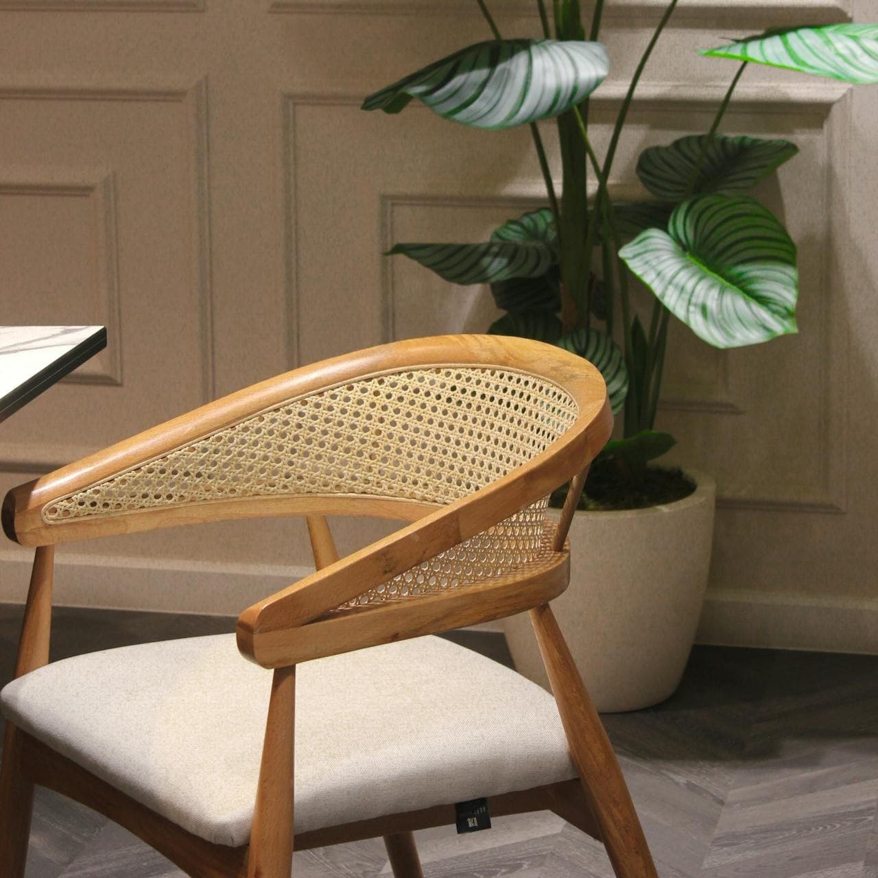 Πολυθρόνες Τραπεζαρίας