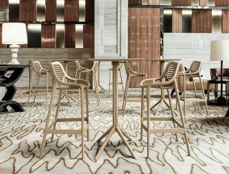 AIR ΣΚΑΜΠΟ TAUPE ΠΟΛ/ΝΙΟΥ 45x53x105
