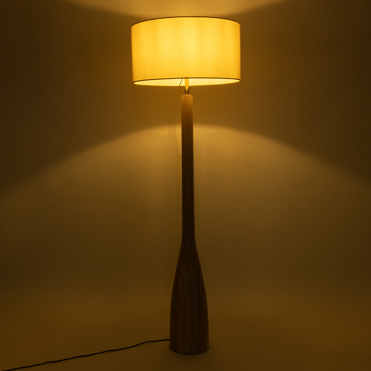 BERKBAY 02318 Boho Επιδαπέδιο Φωτιστικό Μονόφωτο 1 x E27 AC220-240V IP20 - Φ50 x Υ150cm - Μπεζ Ξύλινο με Μπεζ Υφασμάτινο Καπέλο