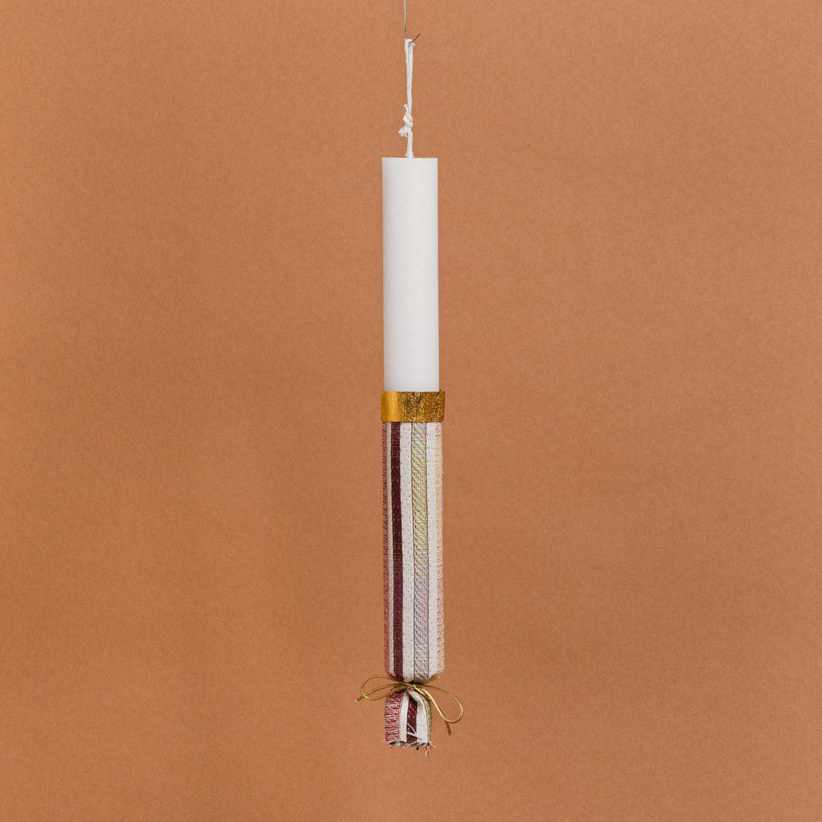 Λαμπάδα Στολισμένη Στόφα Ινδικές Γραμμές σε Συσκευασία Δώρου