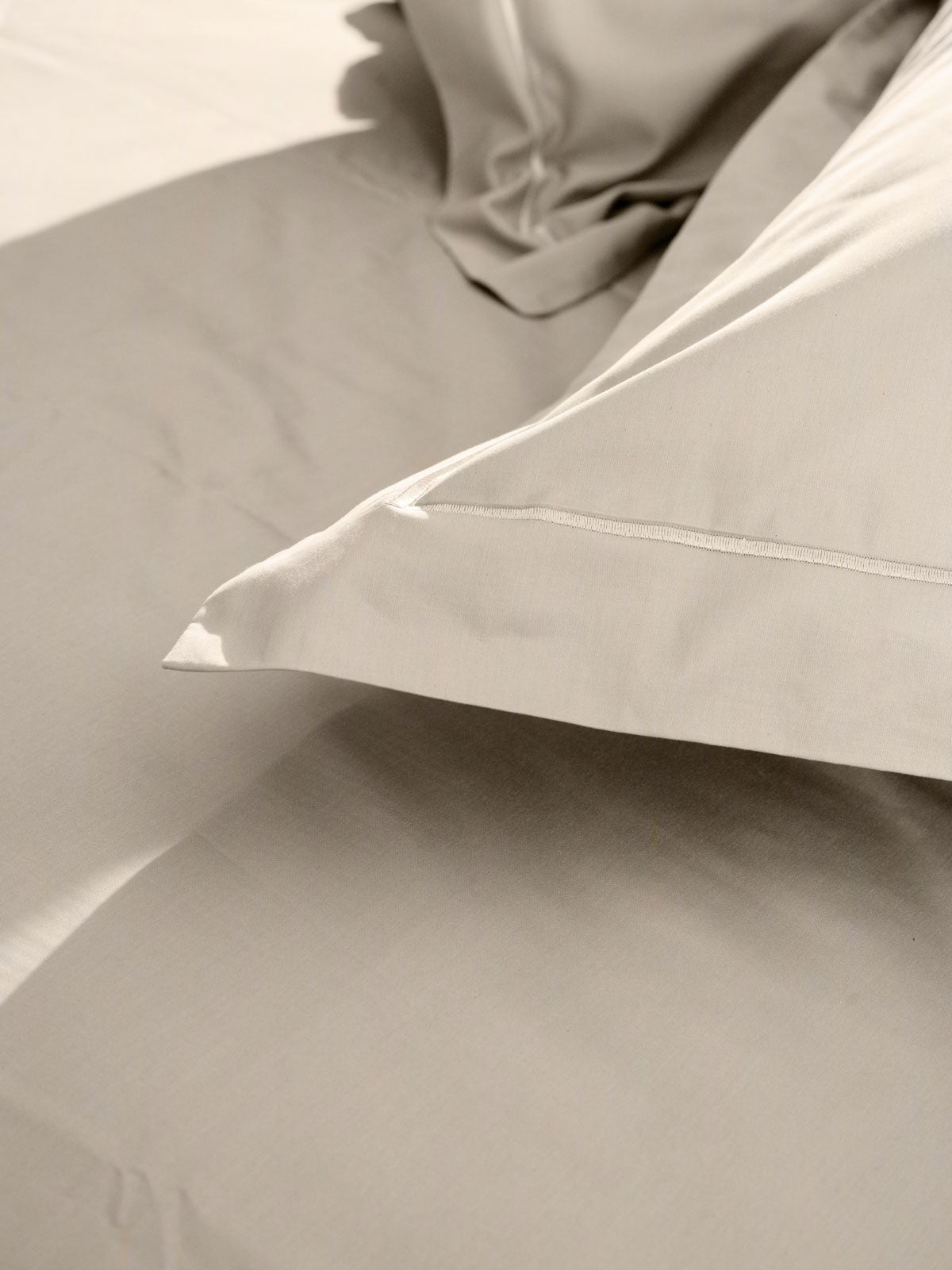 Μαξιλαροθήκες Βαμβακοσατέν Omnia Oxford Beige 50x70εκ