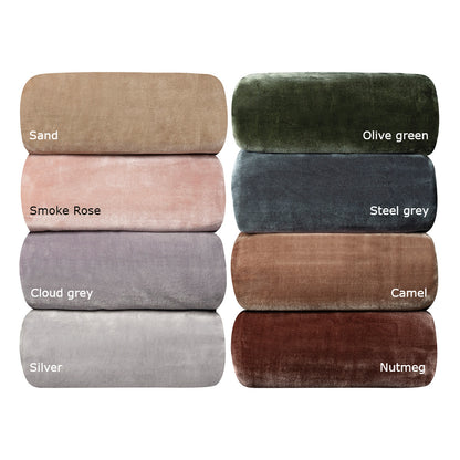 Κουβέρτα Μονόχρωμη Υπέρδιλη Bernese Art 10500 σε 8 Αποχρώσεις 220x240εκ Silver