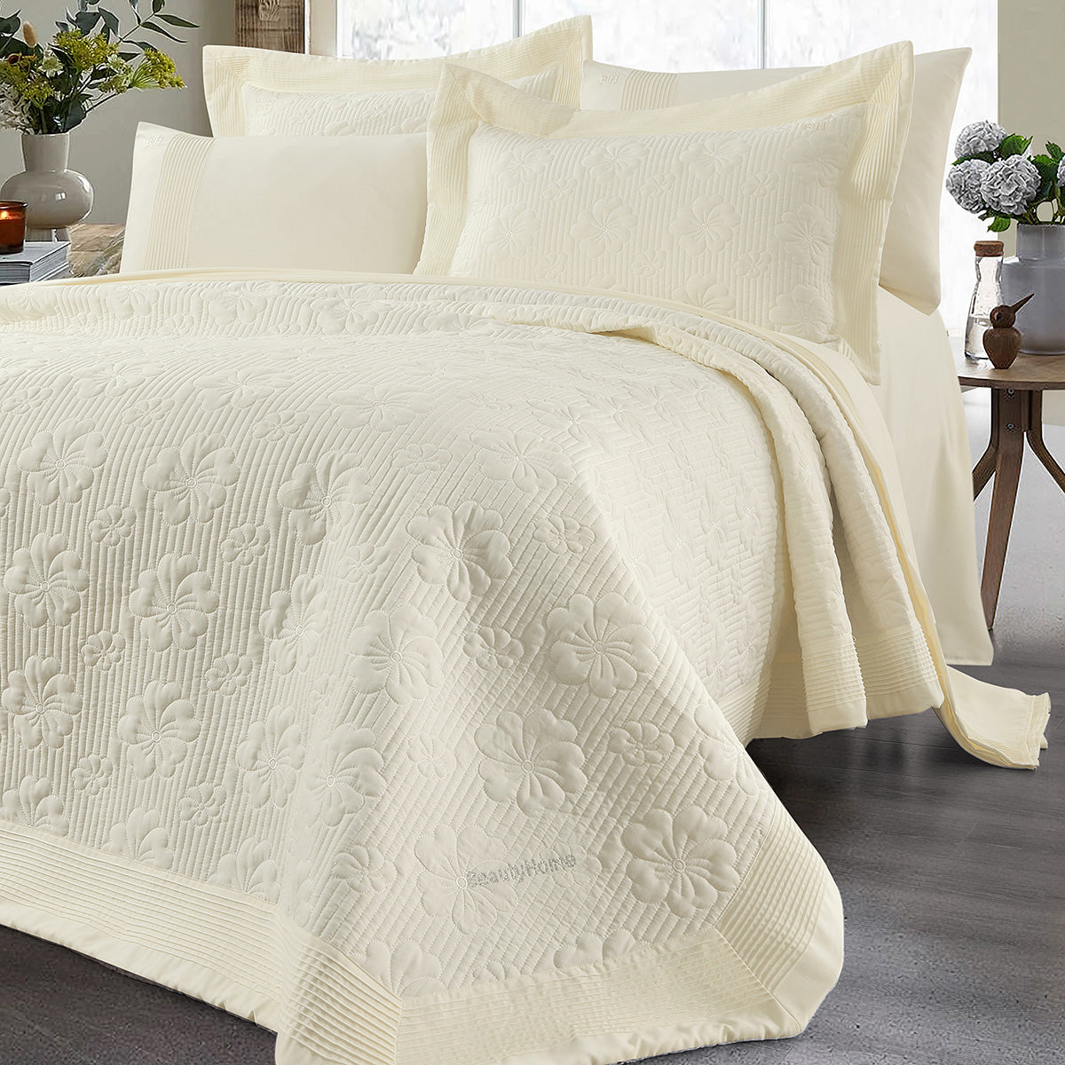 Σετ Κουβερλί Υπέρδιπλο Marilia Art 12502 230x250εκ Εκρού