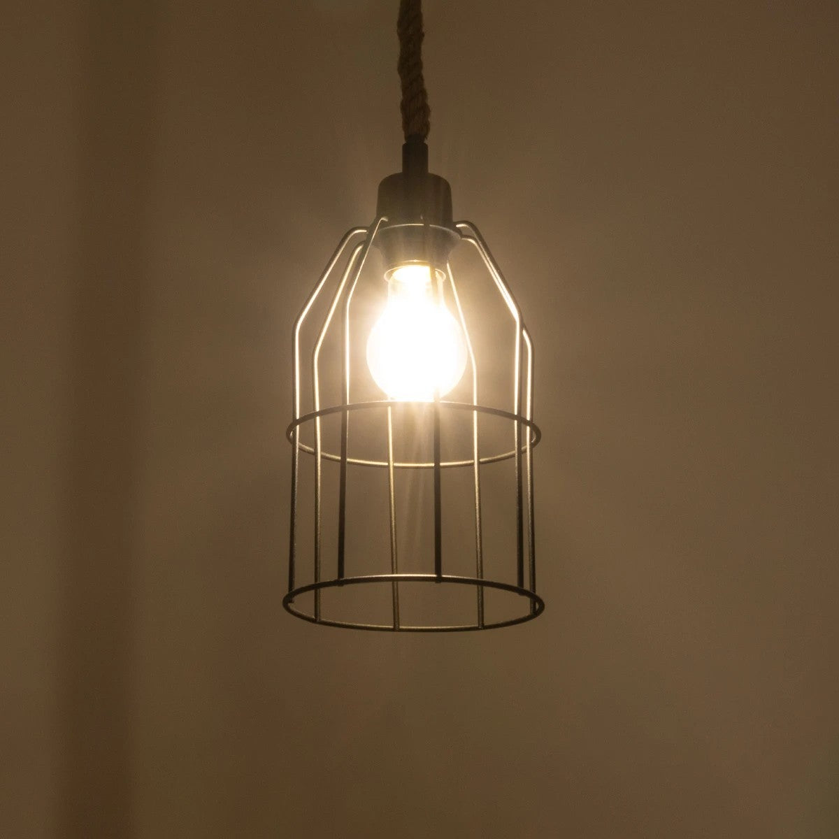 TALAH 203-0009 Vintage Κρεμαστό Φωτιστικό Σχοινί Μονόφωτο 1 x E27 IP20 Μαύρο Μέταλλο με Μπεζ Σχοινί - Μ14 x Π14 x Υ90cm