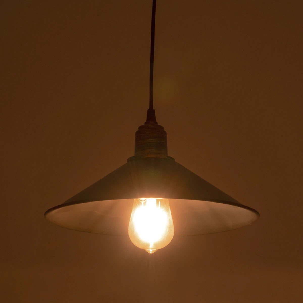 FERRO 203-0083 Μοντέρνο Κρεμαστό Φωτιστικό Καμπάνα Μονόφωτο 1 x E27 IP20 Λευκό & Χρυσό Πλαστικό - Μ30 x Π30 x Υ15cm