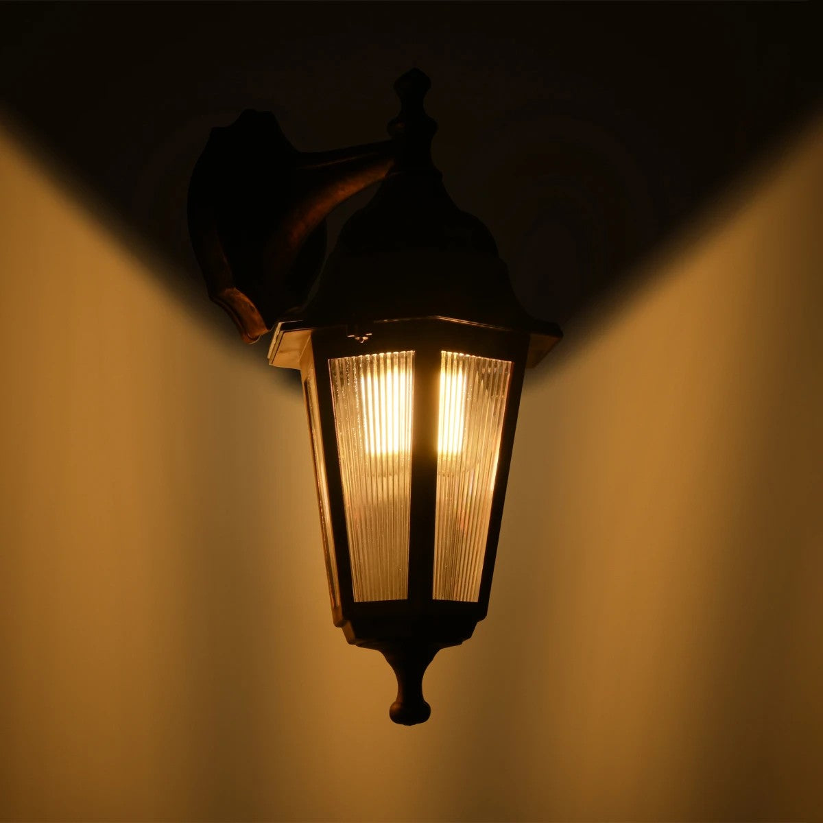 VITRO 203-0196 Vintage Επιτοίχιο Φωτιστικό Φαναράκι Μονόφωτο 1 x E27 IP44 Χάλκινο Πλαστικό - Μ17 x Π20 x Υ36