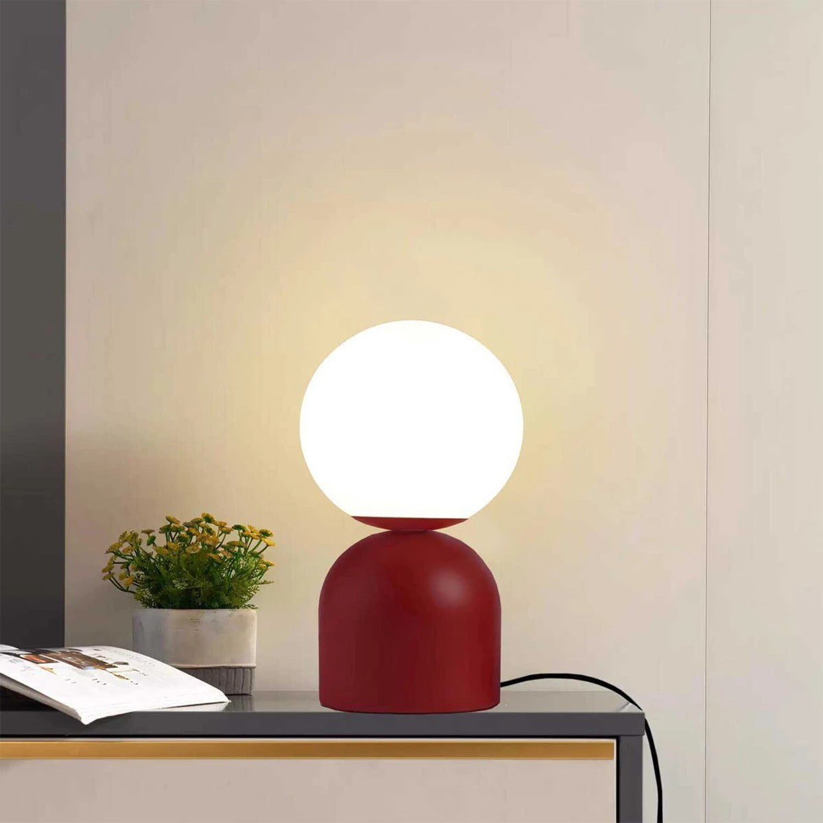 MAGIC 204-0135 Μοντέρνο Eπιτραπέζιο Φωτιστικό Μονόφωτο 1 x E27 IP20 Κόκκινο Μέταλλο με Λευκό Γυαλί - Μ13 x Π13 x Υ28cm