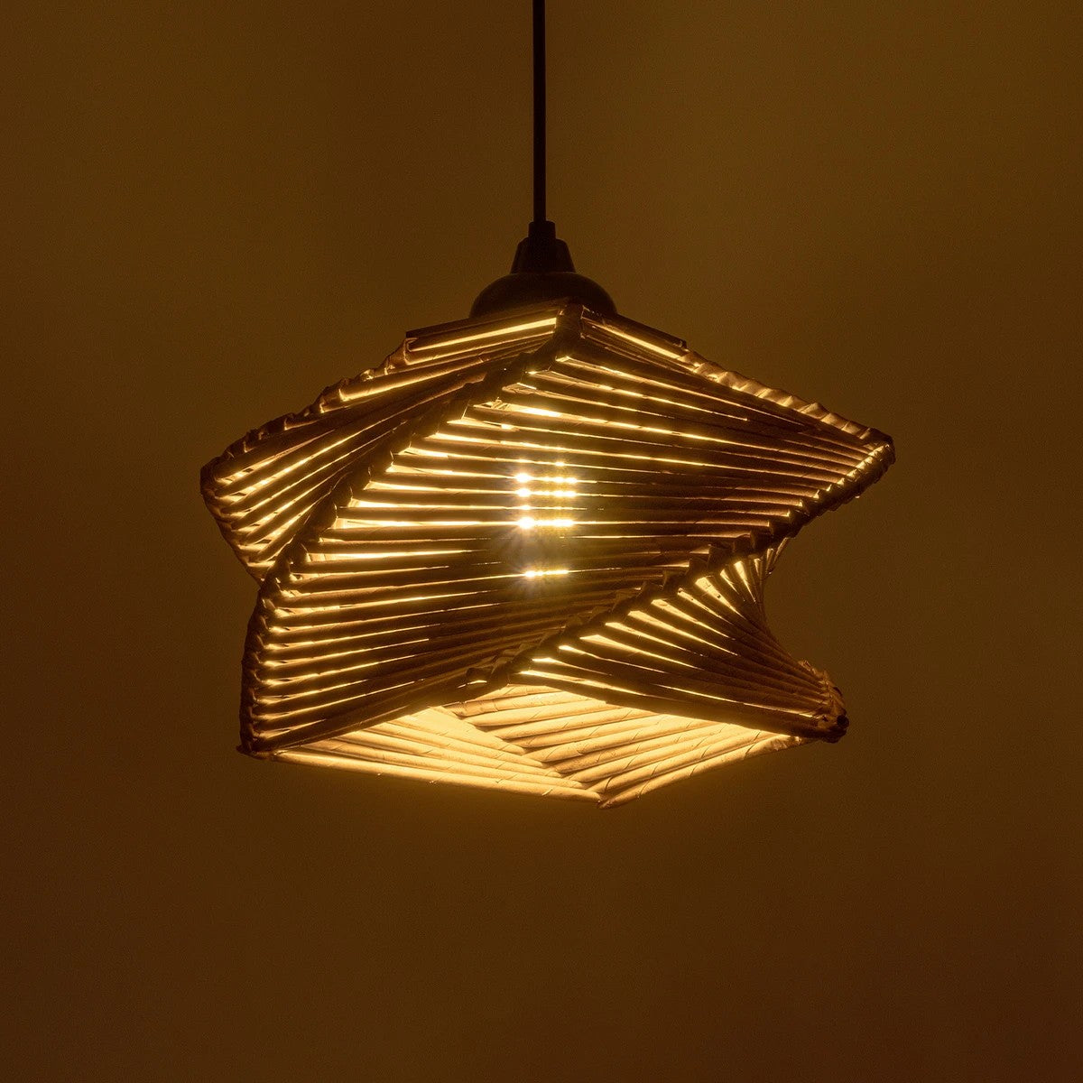 HUSLE 205-0043 Boho Κρεμαστό Φωτιστικό Οροφής με Ντουί 1 x E27 AC 220-240V IP20 - Μπεζ - M28 x Π28 x Υ19