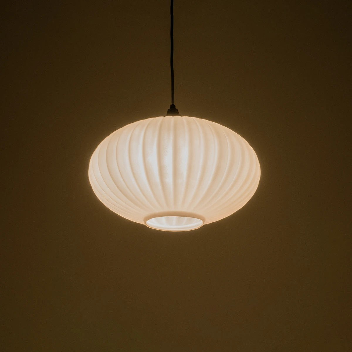 PERA 206-0011 Μοντέρνο Κρεμαστό Φωτιστικό Οροφής με Ντουί 1 x E27 AC 220-240V IP20 - Λευκό - Μ30 x Π30 x Υ22