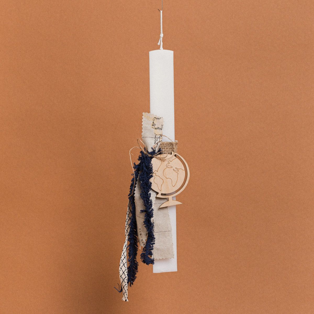 Λαμπάδα Στολισμένη Υδρόγειος Σφαίρα σε Συσκευασία Δώρου