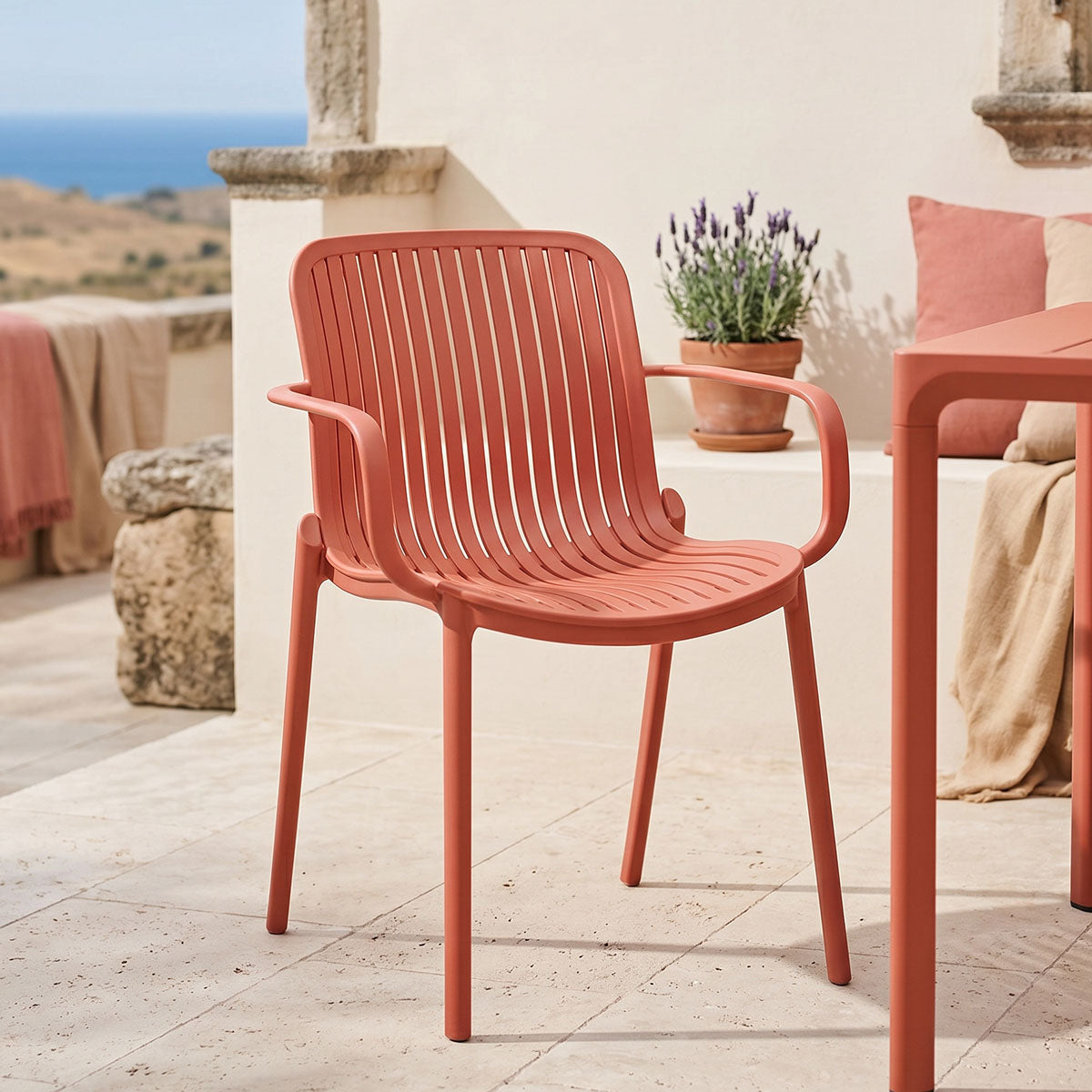 Πολυθρόνα Teragi Στοιβαζόμενη PP με UV Protection Terracotta 59x57x82