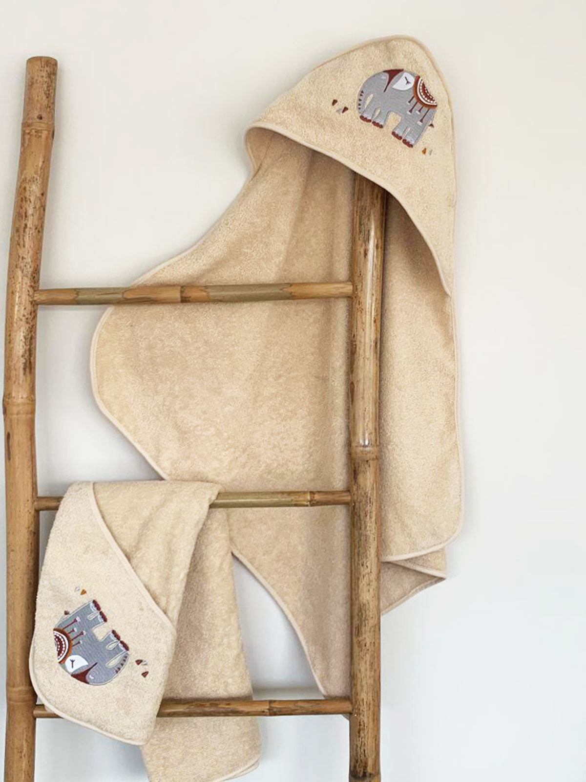 Fluffy Κεντητή Κάπα Beige 75x75