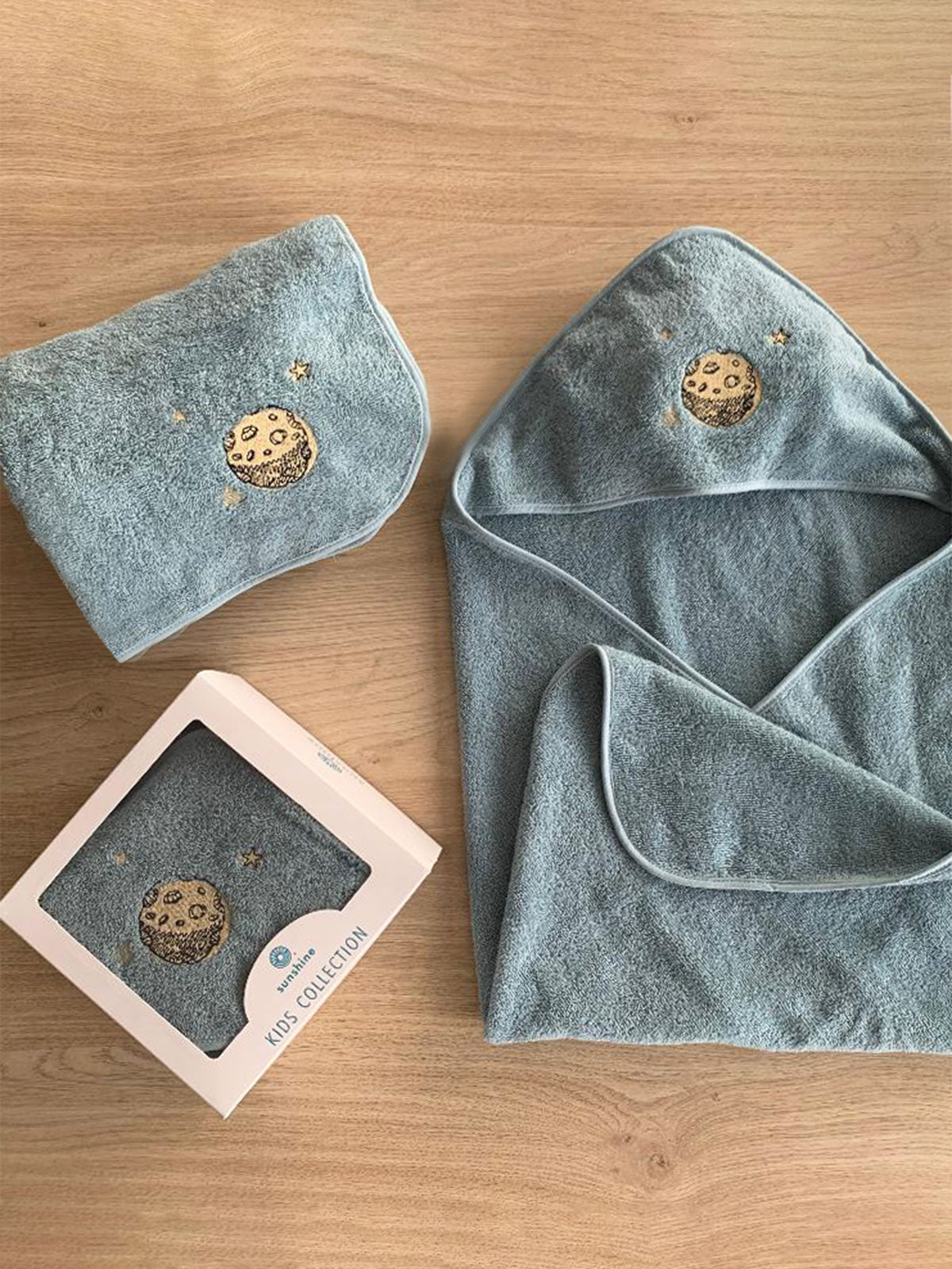 Fluffy Κεντητή Κάπα Blue 75x75