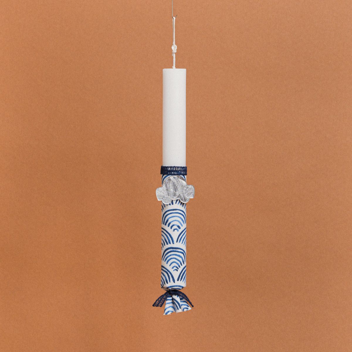 Λαμπάδα Στολισμένη Μπλε Κύματα με Αυτοκινητάκι σε Συσκευασία Δώρου