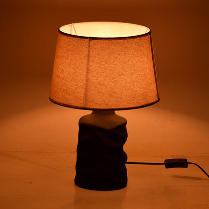 Επιτραπέζιο Φωτιστικό Wabbi Ε27 Κεραμικό σε Μαύρο-Μπεζ Απόχρωση Φ28x41