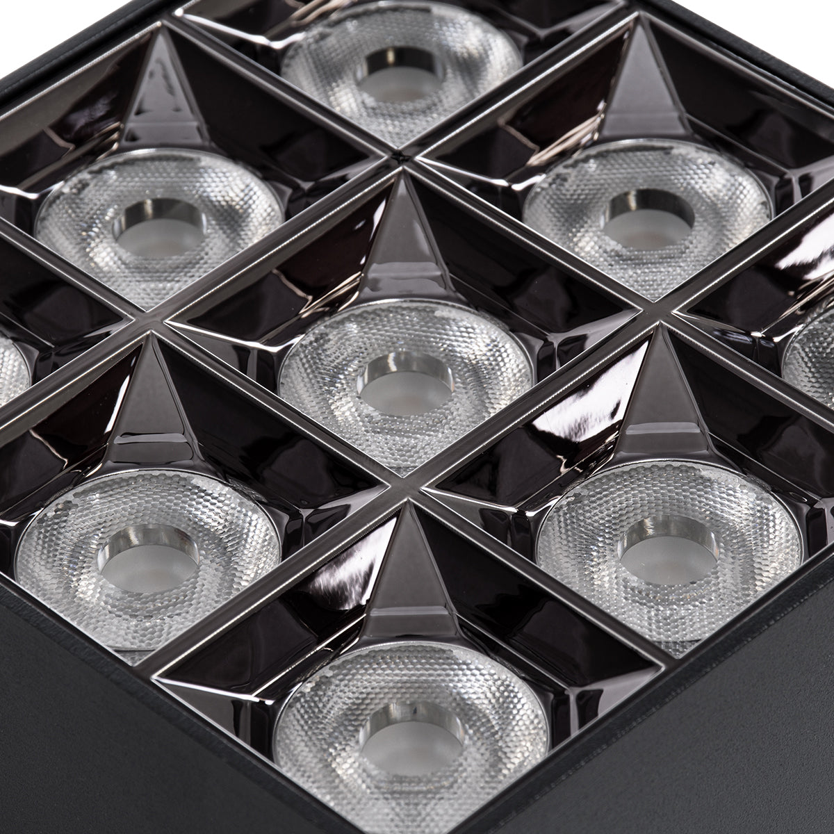 LUMINAR SUPERIOR 60336 Επιφανειακό LED Spot Downlight TrimLess 30W 4200lm 36° AC 220-240V IP20 Μ12 x Π12 x Υ6.6cm - Μαύρο με Κάτοπτρο Χρωμίου - Φυσικό Λευκό 4500K - Bridgelux High Lumen Chip Gen2 - TÜV Certified Driver