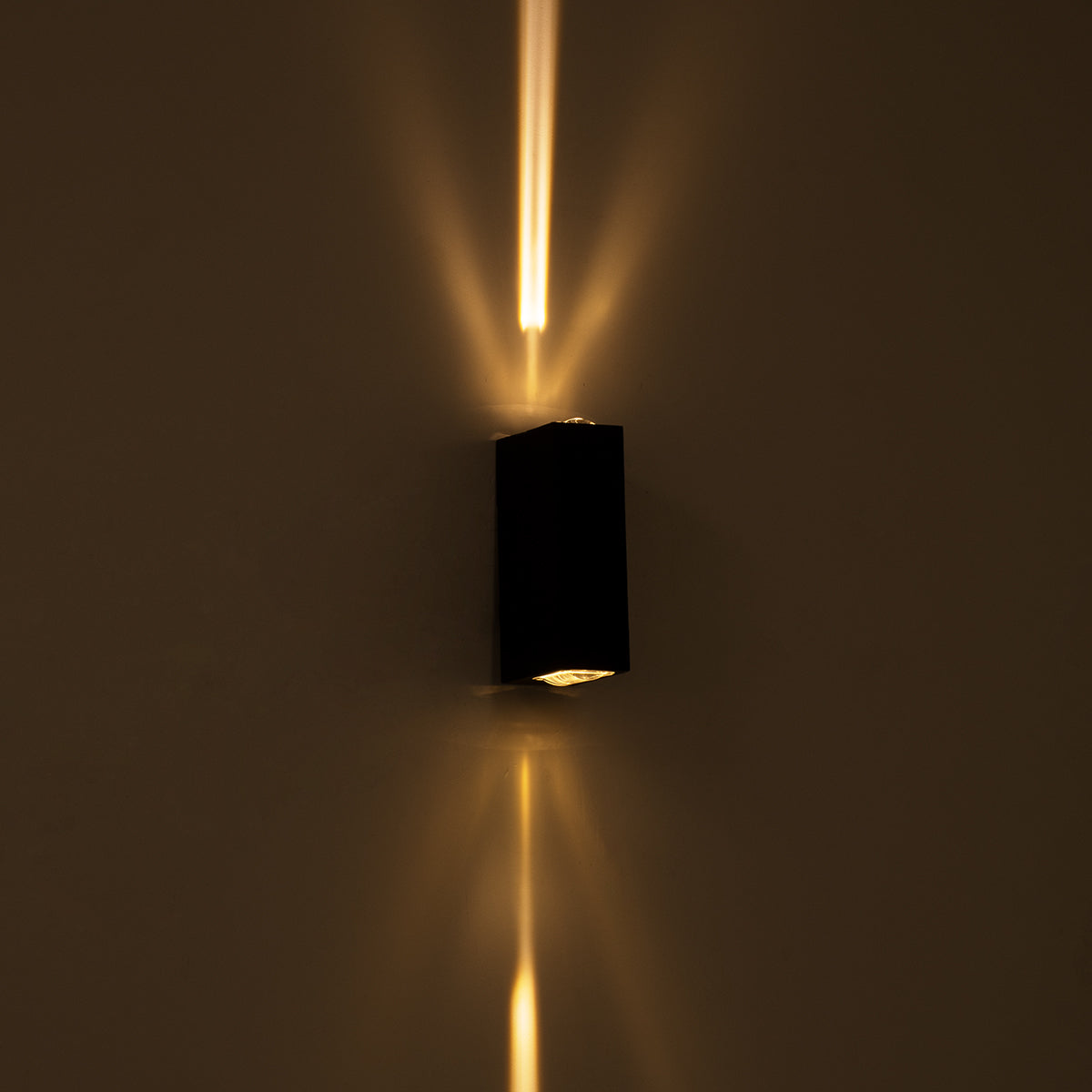 LINOR 60528 Μοντέρνο Φωτιστικό Τοίχου - Απλίκα LED 10W 1000lm 10° AC 220-240V Αδιάβροχο IP65 Θερμό Λευκό 2700K - Bridgelux COB Chip & TÜV SÜD Driver - Γκρι Ανθρακί Ματ - Μ12.5 x Π6 x Υ4