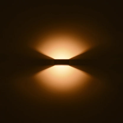 AURA KLV-101-0118 Φωτιστικό Τοίχου / Απλίκα LED 7W 875lm 45° AC 220-240V Αδιάβροχο IP65 Θερμό Λευκό 2700K - Bridgelux COB Chip & TÜV SÜD Driver - Λευκό Ματ - Μ13 x Π15 x Υ4.5