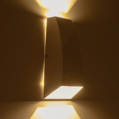 FLUX KLV-101-0121 Φωτιστικό Τοίχου / Απλίκα LED 6W 750lm 30° AC 220-240V Αδιάβροχο IP65 Θερμό Λευκό 2700K - Bridgelux COB Chip & TÜV SÜD Driver - Λευκό Ματ - Μ5 x Π8.5 x Υ17