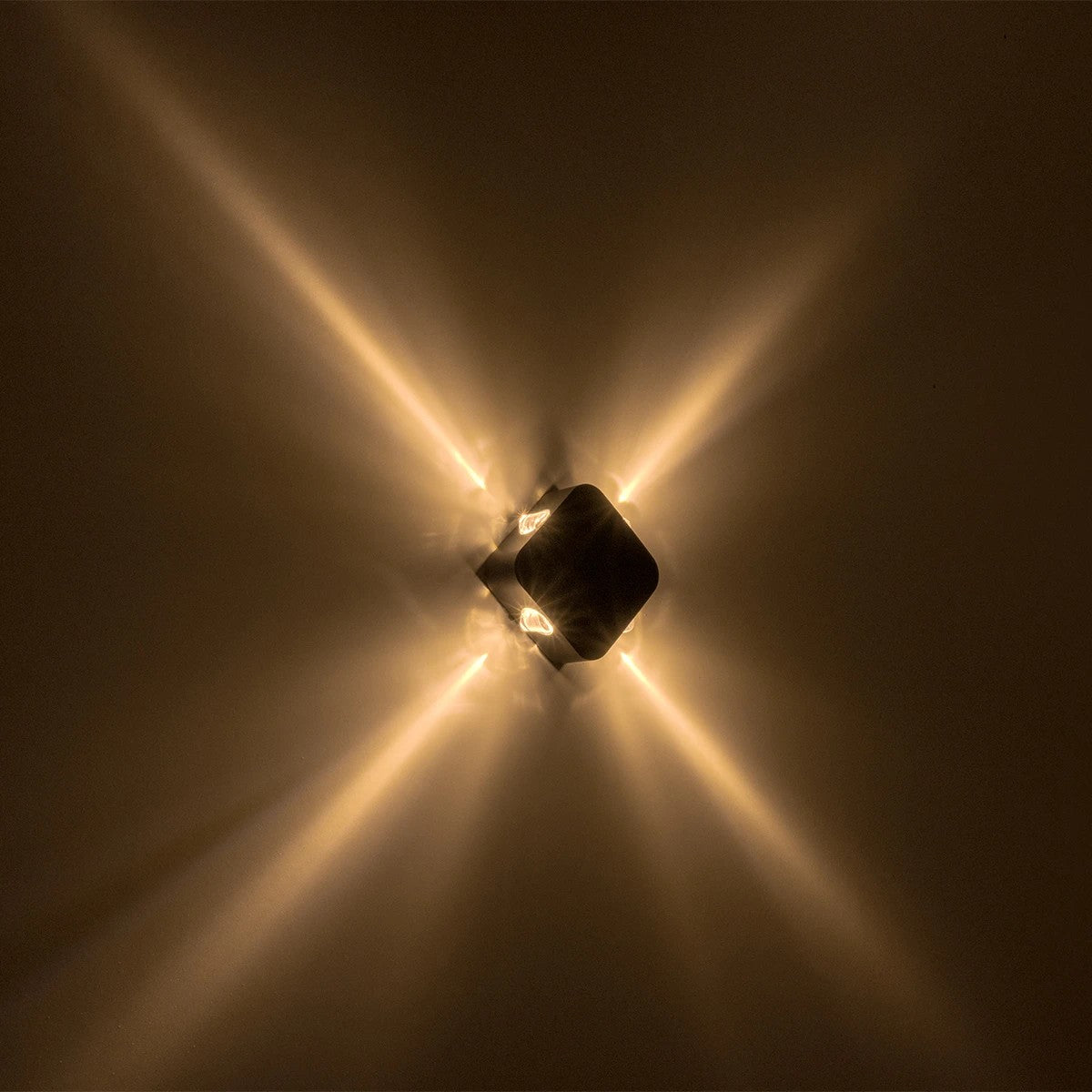 LUZ 60688 Μοντέρνο Φωτιστικό Τοίχου - Απλίκα LED 8W 1000lm 10° AC 220-240V Αδιάβροχο IP65 Θερμό Λευκό 2700K - CREE XPE Chip & TÜV SÜD Driver - Μαύρο Ματ - Μ13.5 x Π4.5 x Υ13.5