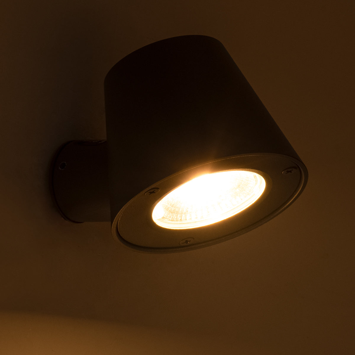 GARDENIA 60798 Φωτιστικό Τοίχου - Απλίκα Αρχιτεκτονικού Φωτισμού Εσωτερικού/Εξωτερικού Χώρου Up or Down LED 7W 700lm 60° AC220-240V Αδιάβροχο IP65 - Σώμα Αλουμινίου & Tempered Glass - Μ9.5 x Π13 x Υ7.7cm - Θερμό Λευκό 2700K - Γκρι Ανθρακί - Bridgelux Chip