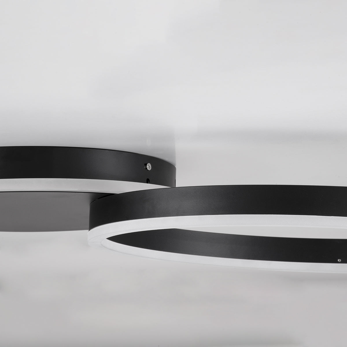 VENOM 61117 Μοντέρνο Φωτιστικό Οροφής LED 45W 5445lm 360° AC 220-240V IP20 Ρυθμιζόμενο Λευκό CCT με Χειριστήριο από 2700K έως 6000K Dimmable - Lumileds SMD Chip - Μαύρο Ματ - Μ60 x Π40 x Υ7.5