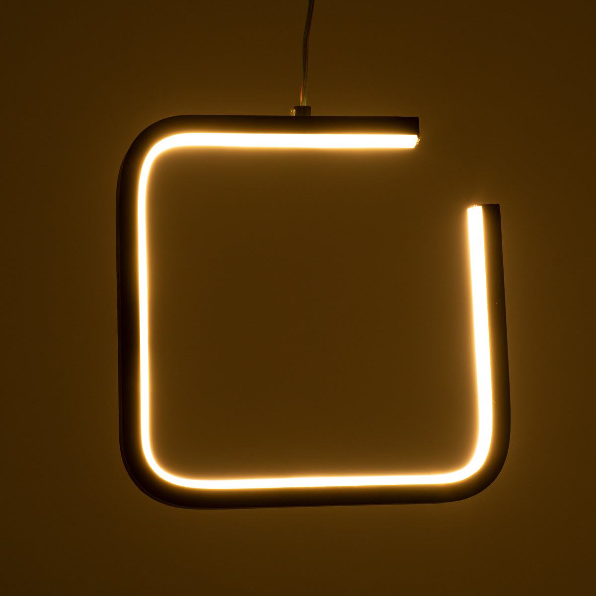 CEROBA 61308 Κρεμαστό Φωτιστικό Οροφής Linear Design LED CCT 12W 1320lm 360° AC 220-240V - Εναλλαγή Φωτισμού μέσω Διακόπτη On/Off All In One Ψυχρό 6000k+Φυσικό 4500k+Θερμό 2700k Μ22 x Π2 x Υ22cm - Μαύρο