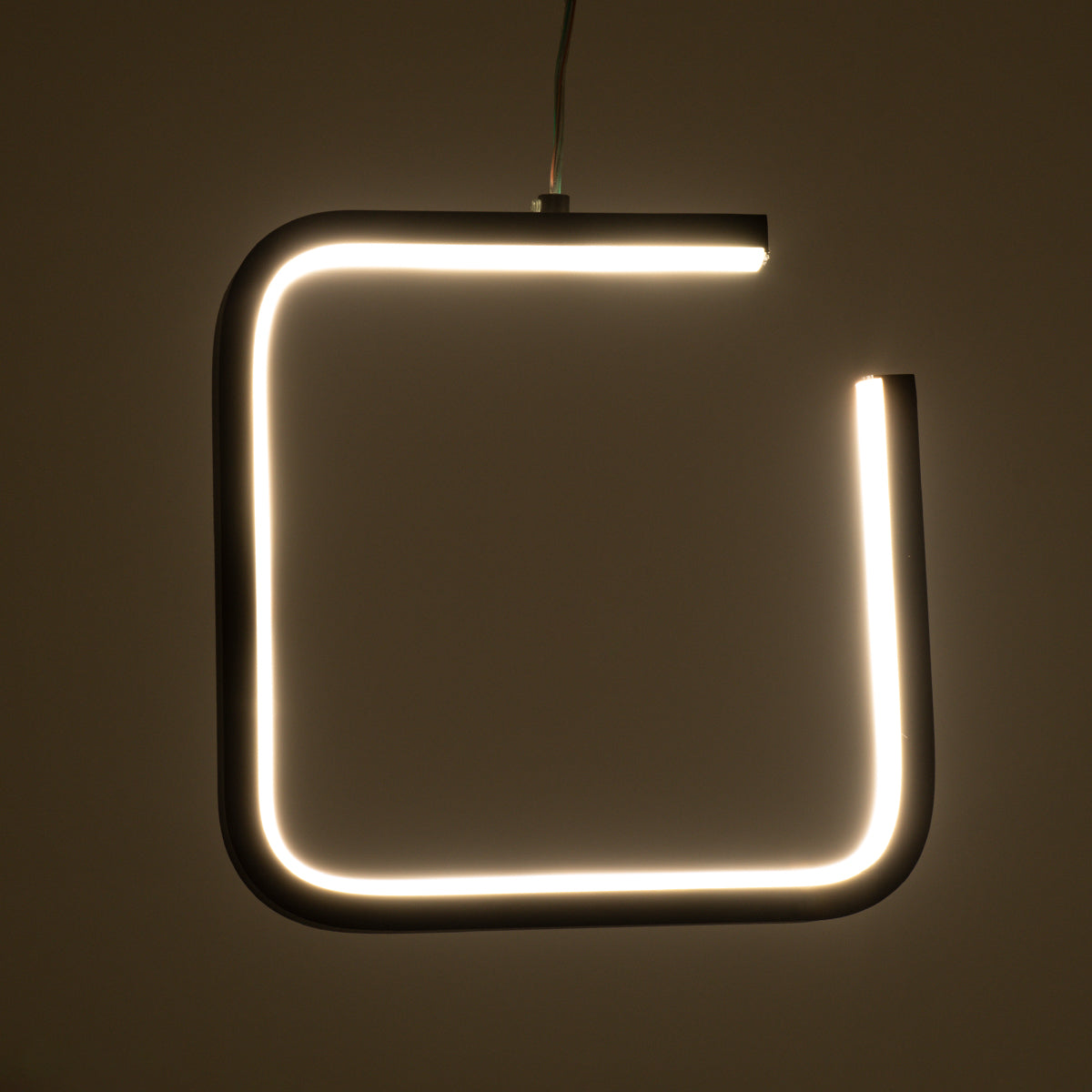 CEROBA 61308 Κρεμαστό Φωτιστικό Οροφής Linear Design LED CCT 12W 1320lm 360° AC 220-240V - Εναλλαγή Φωτισμού μέσω Διακόπτη On/Off All In One Ψυχρό 6000k+Φυσικό 4500k+Θερμό 2700k Μ22 x Π2 x Υ22cm - Μαύρο