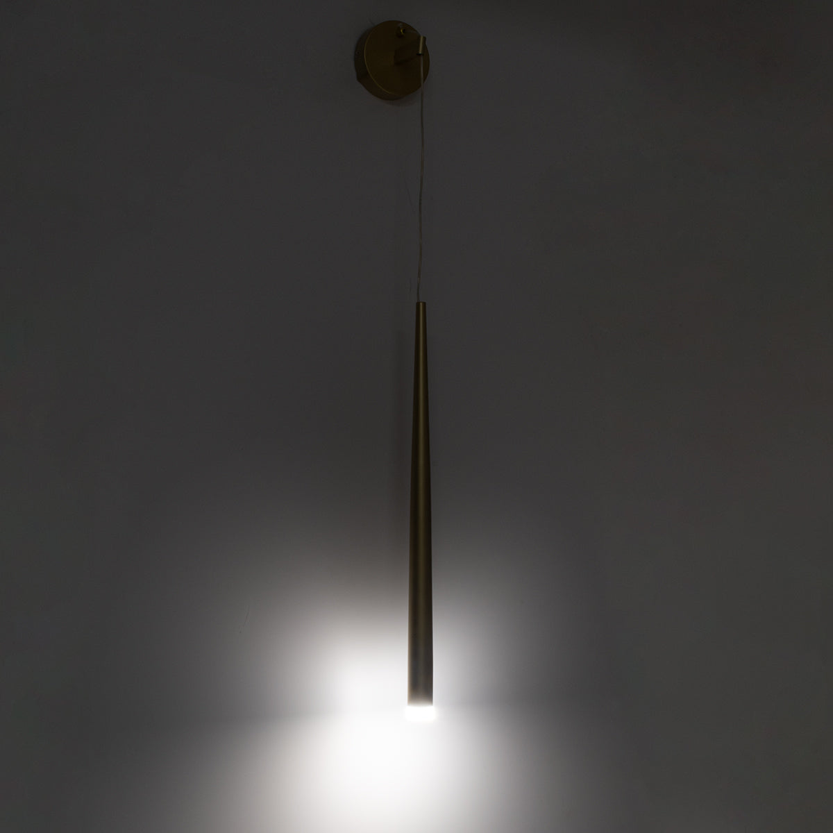 TEARS 61315 Φωτιστικό Τοίχου - Απλίκα Design LED CCT 3W 330lm 180° AC 220-240V - Εναλλαγή Φωτισμού μέσω Διακόπτη On/Off All In One Ψυχρό 6000k+Φυσικό 4500k+Θερμό 2700k Φ3.2 x Υ51.5cm - Μαύρο