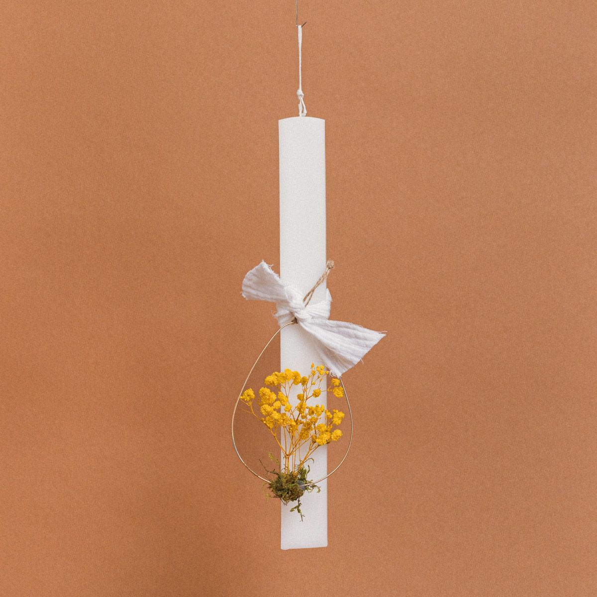Λαμπάδα Στολισμένη με Κίτρινα Αποξηραμένα σε Συσκευασία Δώρου