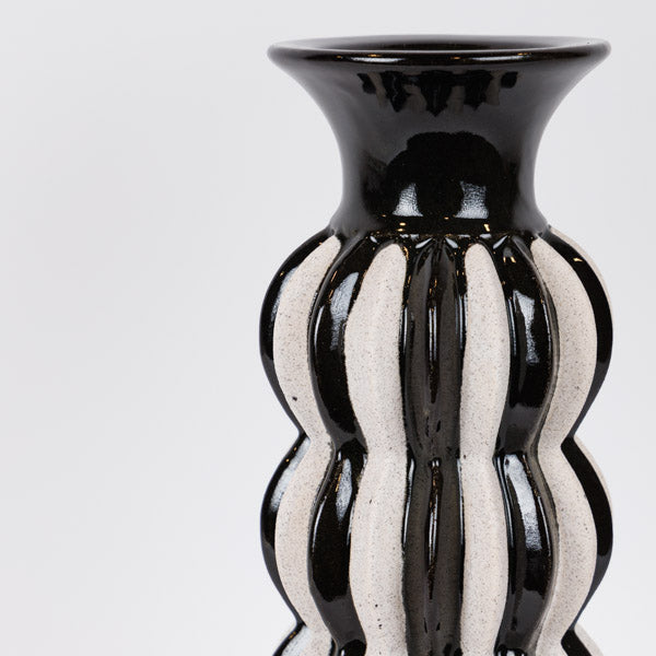 ΚΗΡΟΠΗΓΙΟ ΚΕΡΑΜΙΚΟ ΜΑΥΡΟ-ΛΕΥΚΟ 13x13x39.5