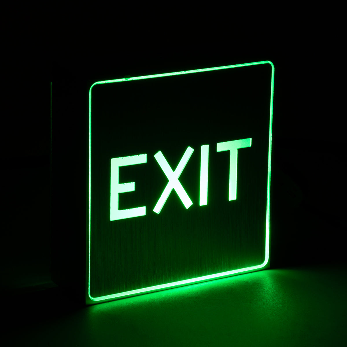 SENSATI 75651 Διακοσμητικό Φωτιστικό Τοίχου Ένδειξης / Σήμανσης "EXIT" LED 1W 40lm 90° AC 220-240V με Επαναφορτιζόμενη Μπαταρία Li-ion 3.7V 350mAh IP20 Πράσινο - Νίκελ Βούρτσας - Μ11 x Π11 x Υ3