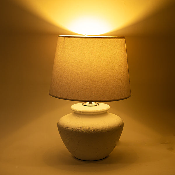 ΕΠΙΤΡΑΠΕΖΙΟ ΦΩΤΙΣΤΙΚΟ ΜΕ ΥΦΑΣΜΑΤΙΝΟ ΚΑΠΕΛΟ ΚΕΡΑΜΙΚΟ ΛΕΥΚΟ 27x27x53