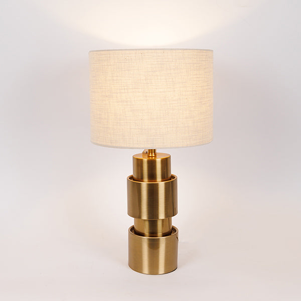 ΕΠΙΤΡΑΠΕΖΙΟ ΦΩΤΙΣΤΙΚΟ ΜΕ ΜΠΕΖ ΚΑΠΕΛΟ ΜΕΤΑΛΙΚΟ ΧΡΥΣΟ 28x28x50