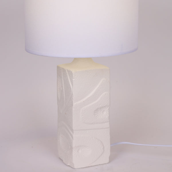 ΕΠΙΤΡΑΠΕΖΙΟ ΦΩΤΙΣΤΙΚΟ ΜΕ ΥΦΑΣΜΑΤΙΝΟ ΚΑΠΕΛΟ ΚΕΡΑΜΙΚΟ ΛΕΥΚΟ 28x46εκ