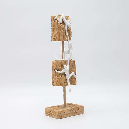 ΔΙΑΚΟΣΜΗΤΙΚΟ ΓΛΥΠΤΟ ΜΕ ΑΝΘΡΩΠΙΝΕΣ ΦΙΓΟΥΡΕΣ ΠΟΥ ΣΚΑΡΦΑΛΩΝΟΥΝ ΠΟΛΥΡΕΖΙΝ ΦΥΣΙΚΟ-ΛΕΥΚΟ 9.5x8x29