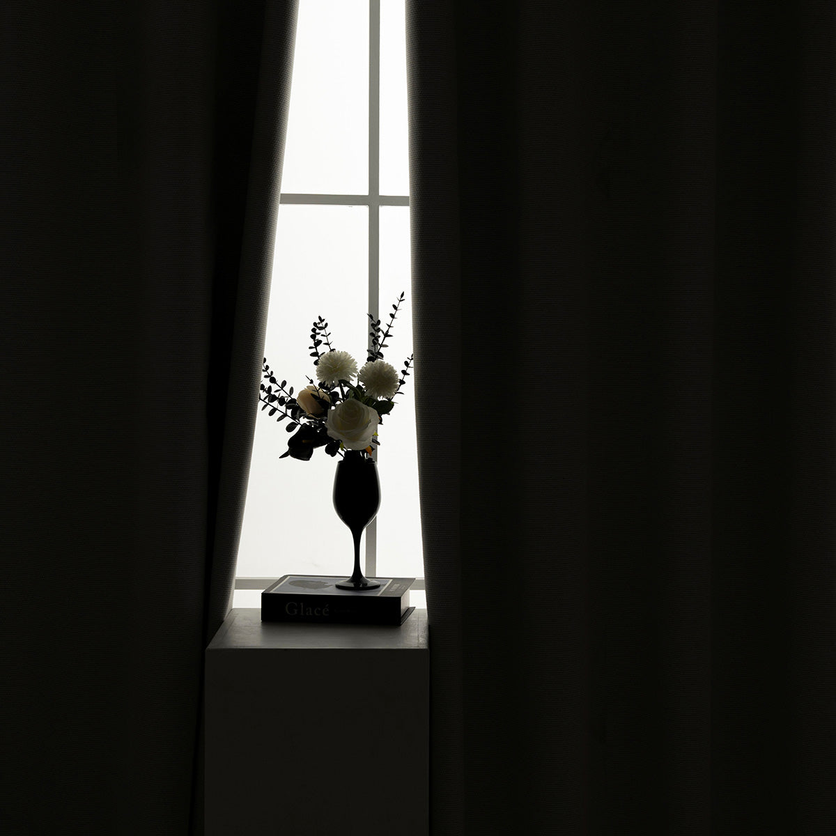 Κουρτίνα Full Blackout Σκίασης με 8 Κρίκους Elite Art 8392 140x270εκ Πάγου