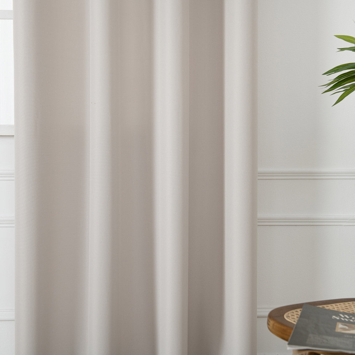 Κουρτίνα Μεσαίας Σκίασης με 8 Μεταλλικούς Κρίκους Effect Art 8443 140x270εκ Εκρού