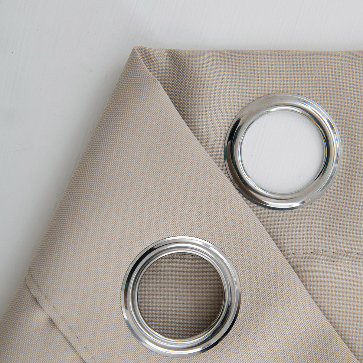 Κουρτίνα Μεσαίας Σκίασης με 8 Μεταλλικούς Κρίκους Effect Art 8443 140x270εκ Άμμου